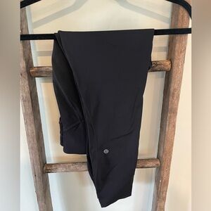 Lululemon Base Pace HR tight 25” leggings